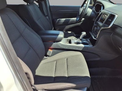 2020 Jeep Grand Cherokee Laredo E