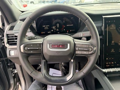 2026 GMC Acadia AWD AT4