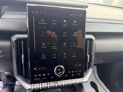 2026 GMC Acadia AWD AT4