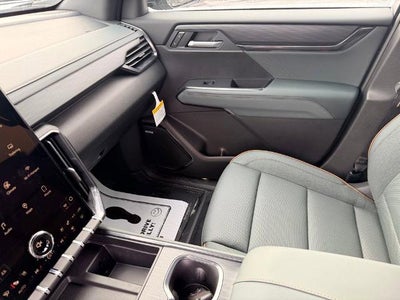 2026 GMC Acadia AWD AT4