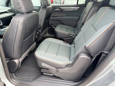 2026 GMC Acadia AWD AT4