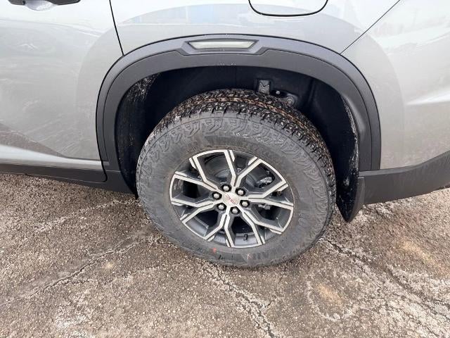 2026 GMC Acadia AWD AT4