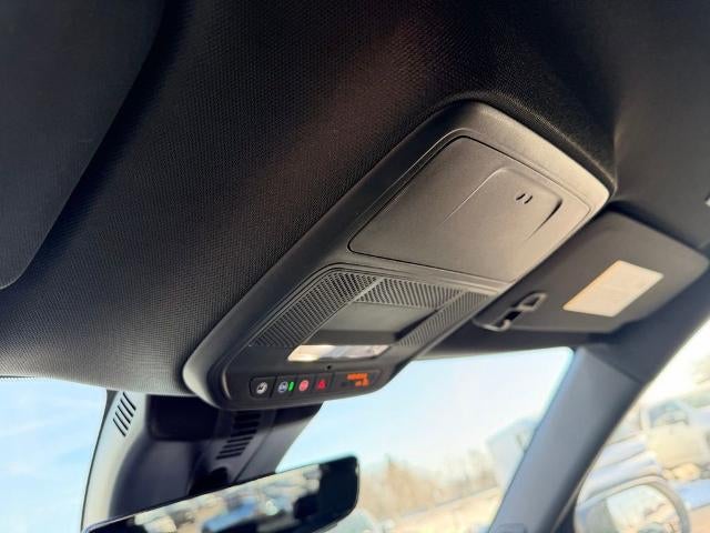 2026 GMC Acadia AWD AT4