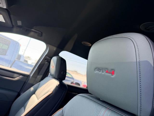 2026 GMC Acadia AWD AT4