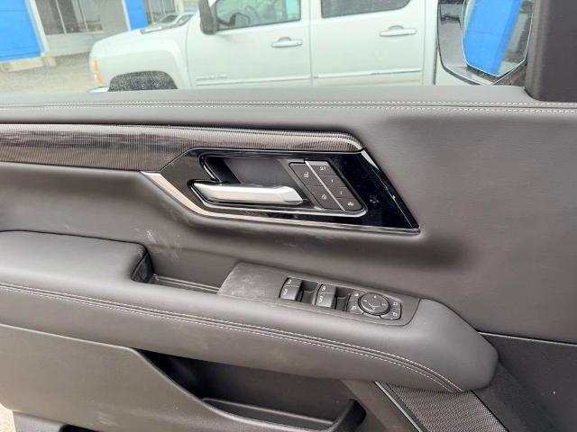 2026 GMC Yukon XL 4WD 4dr Elevation