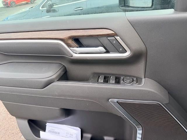 2026 GMC Sierra 2500 HD Crew Cab Standard Box 4-Wheel Drive SLE