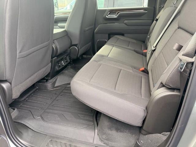 2026 GMC Sierra 2500 HD Crew Cab Standard Box 4-Wheel Drive SLE