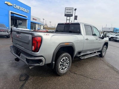 2026 GMC Sierra 2500 HD Crew Cab Standard Box 4-Wheel Drive SLE