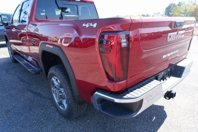 2025 GMC Sierra 2500 HD Crew Cab Standard Box 4-Wheel Drive SLT