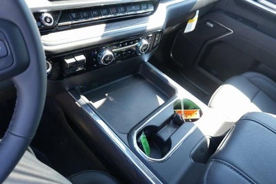 2025 GMC Sierra 2500 HD Crew Cab Standard Box 4-Wheel Drive SLT