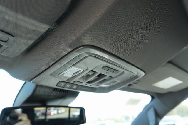 2025 GMC Sierra 2500 HD Crew Cab Standard Box 4-Wheel Drive SLT