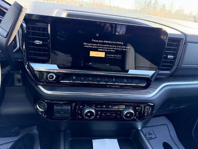 2026 GMC Sierra 3500 HD Crew Cab Standard Box 4-Wheel Drive SLT