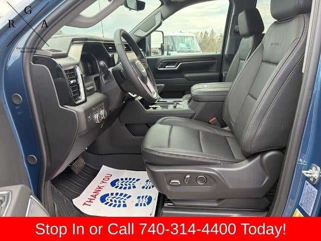 2026 GMC Sierra 3500 HD Crew Cab Standard Box 4-Wheel Drive Denali