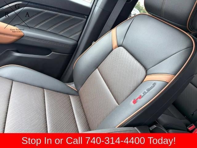 2026 GMC Canyon Crew Cab Short Box 4-Wheel Drive AT4