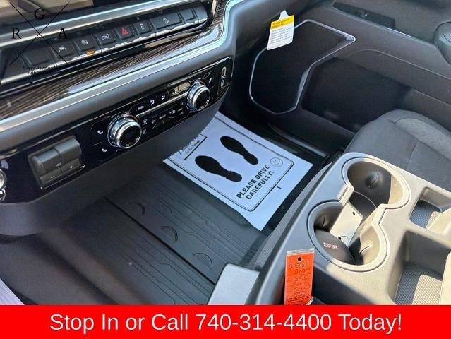 2026 GMC Sierra 1500 Crew Cab Short Box 4-Wheel Drive SLE