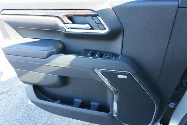 2025 GMC Sierra 1500 Crew Cab Short Box 4-Wheel Drive Elevation 3SB