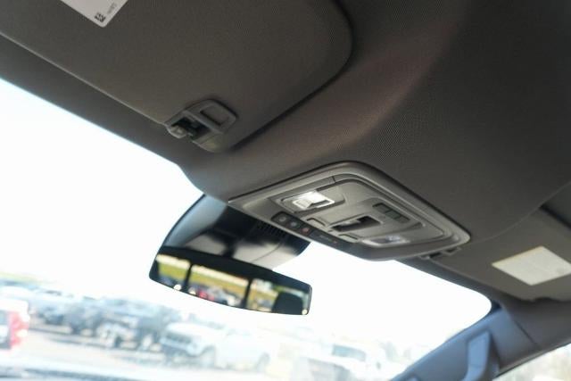 2025 GMC Sierra 1500 Crew Cab Short Box 4-Wheel Drive Elevation 3SB