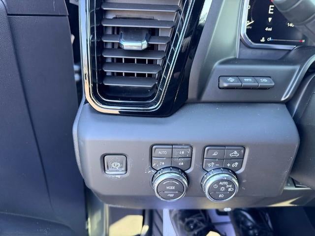 2026 GMC Sierra 1500 Crew Cab Short Box 4-Wheel Drive AT4