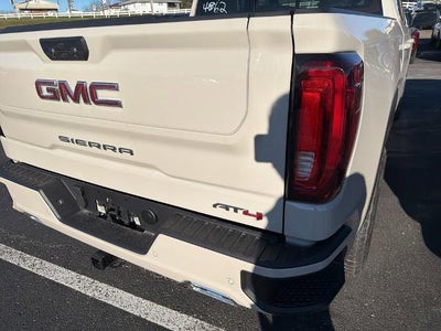 2026 GMC Sierra 1500 Crew Cab Short Box 4-Wheel Drive AT4