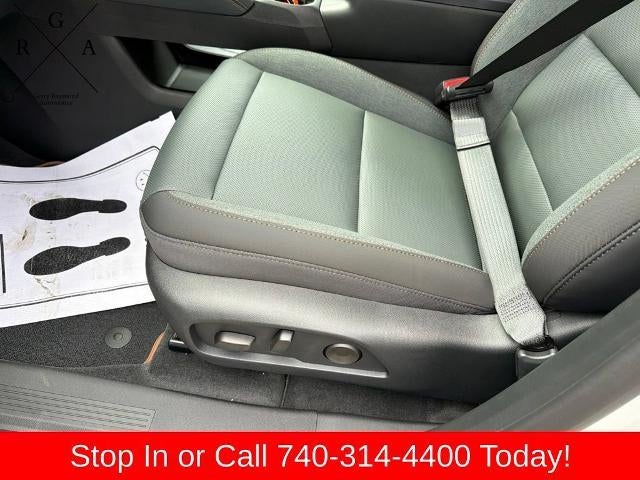 2026 GMC Terrain AWD 4dr AT4