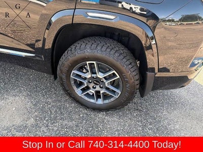 2027 GMC Terrain AWD 4dr AT4