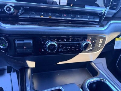 2026 GMC Sierra 1500 Crew Cab Short Box 4-Wheel Drive Elevation 3SB