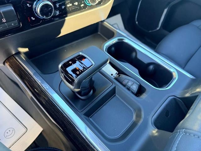 2026 GMC Sierra 1500 Crew Cab Short Box 4-Wheel Drive Elevation 3SB