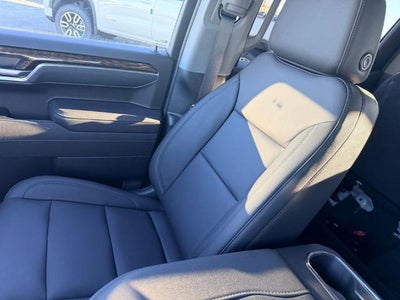 2026 GMC Sierra 1500 Crew Cab Short Box 4-Wheel Drive Elevation 3SB