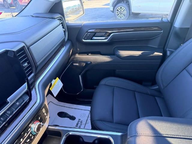 2026 GMC Sierra 1500 Crew Cab Short Box 4-Wheel Drive Elevation 3SB