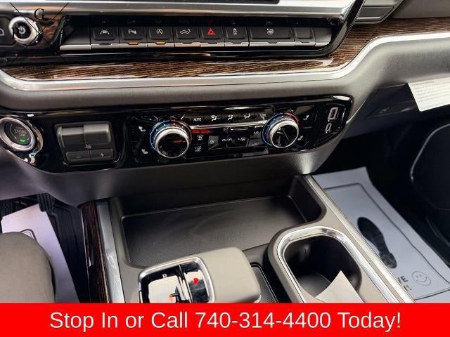 2026 GMC Sierra 1500 Crew Cab Short Box 4-Wheel Drive Elevation 3SB