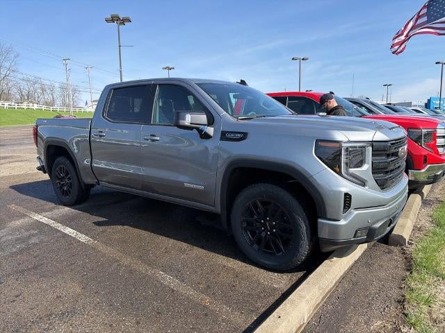 2026 GMC Sierra 1500 Crew Cab Short Box 4-Wheel Drive Elevation 3SB
