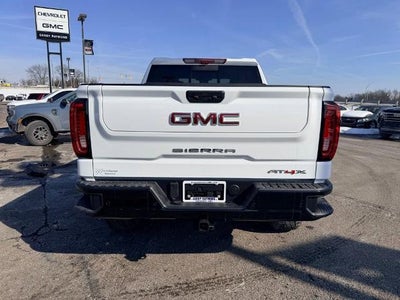 2026 GMC Sierra 1500 Crew Cab Short Box 4-Wheel Drive AT4X
